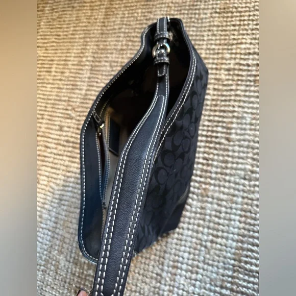 ⚜️ COACH Signature Canvas & Leather Hobo Black Excellent condition ⚜️ - Picture 12 of 16
